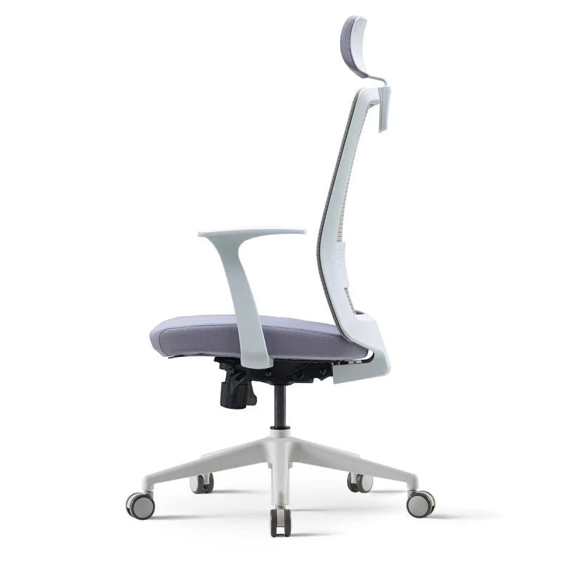 Neva Aura Chair