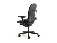 Neva Alpha Chair