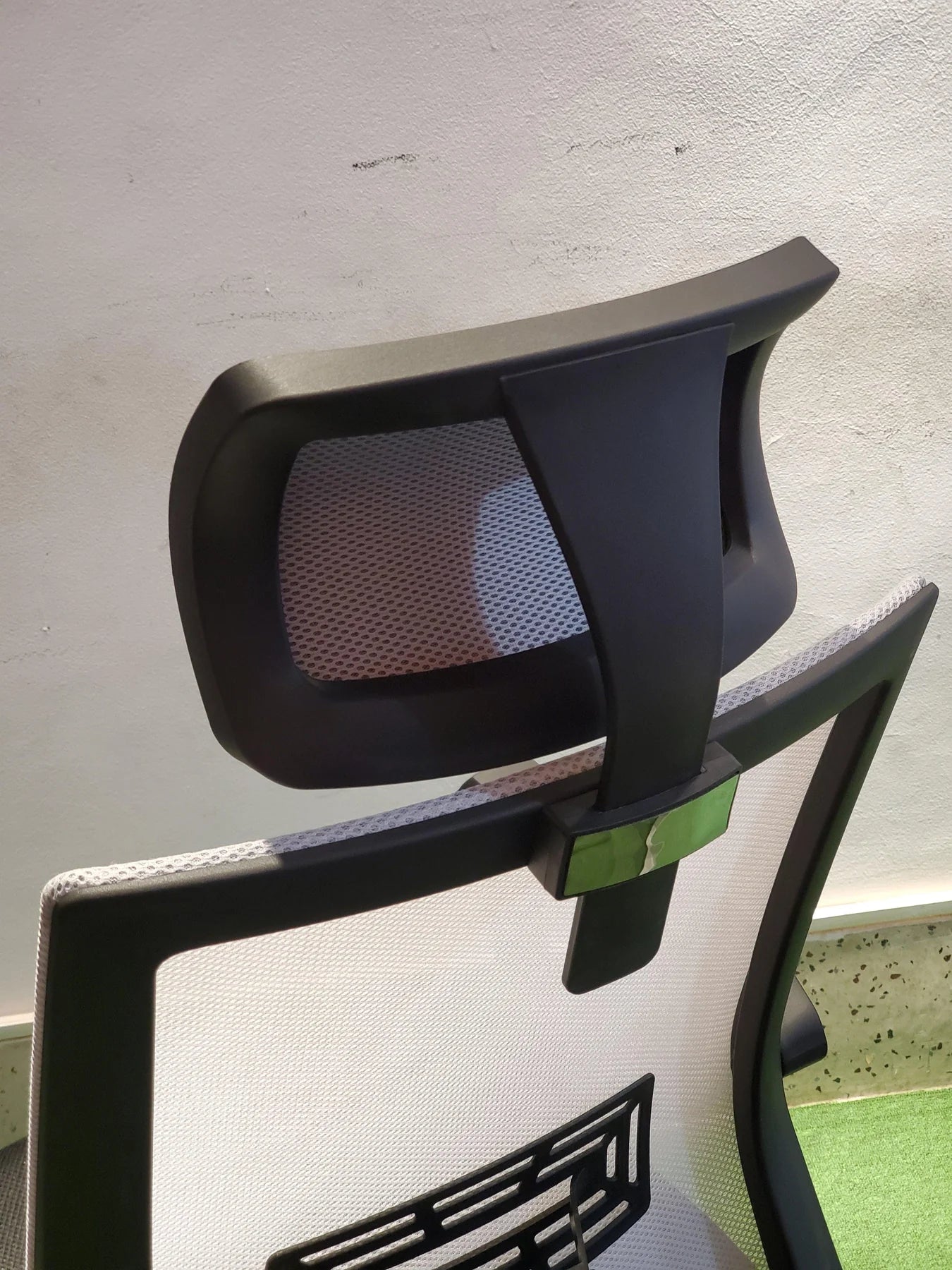 Neva Executive Mesh Chair