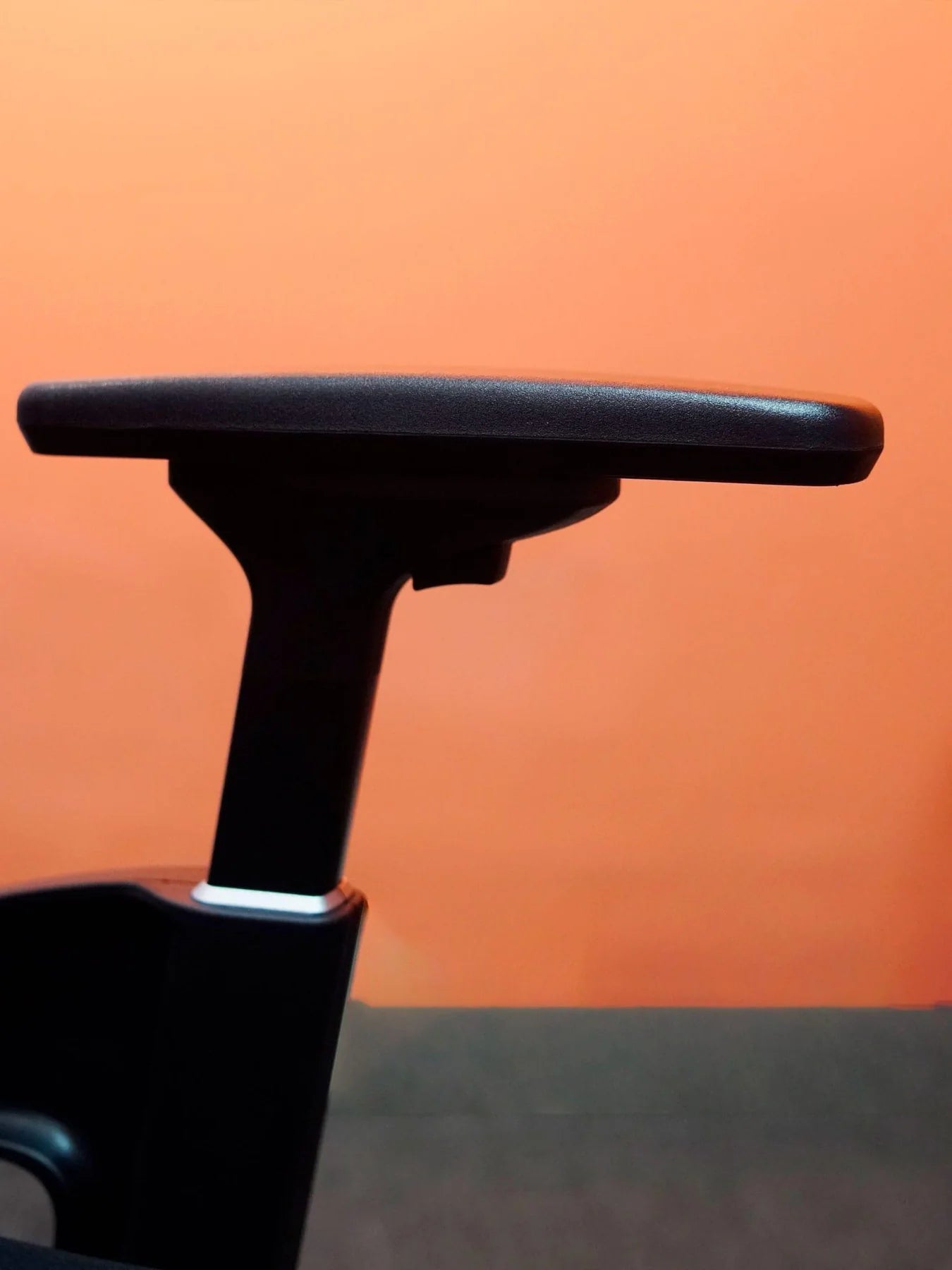 Neva Noble Rest Chair
