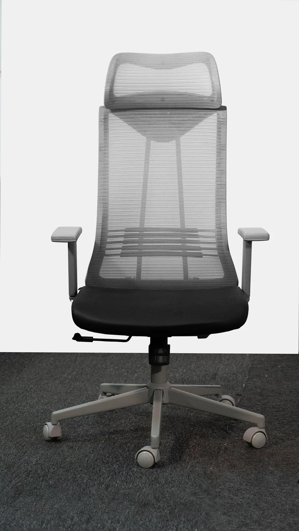 Neva Monarch Chair