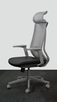Neva Monarch Chair