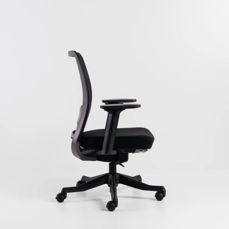 Neva Apex Chair