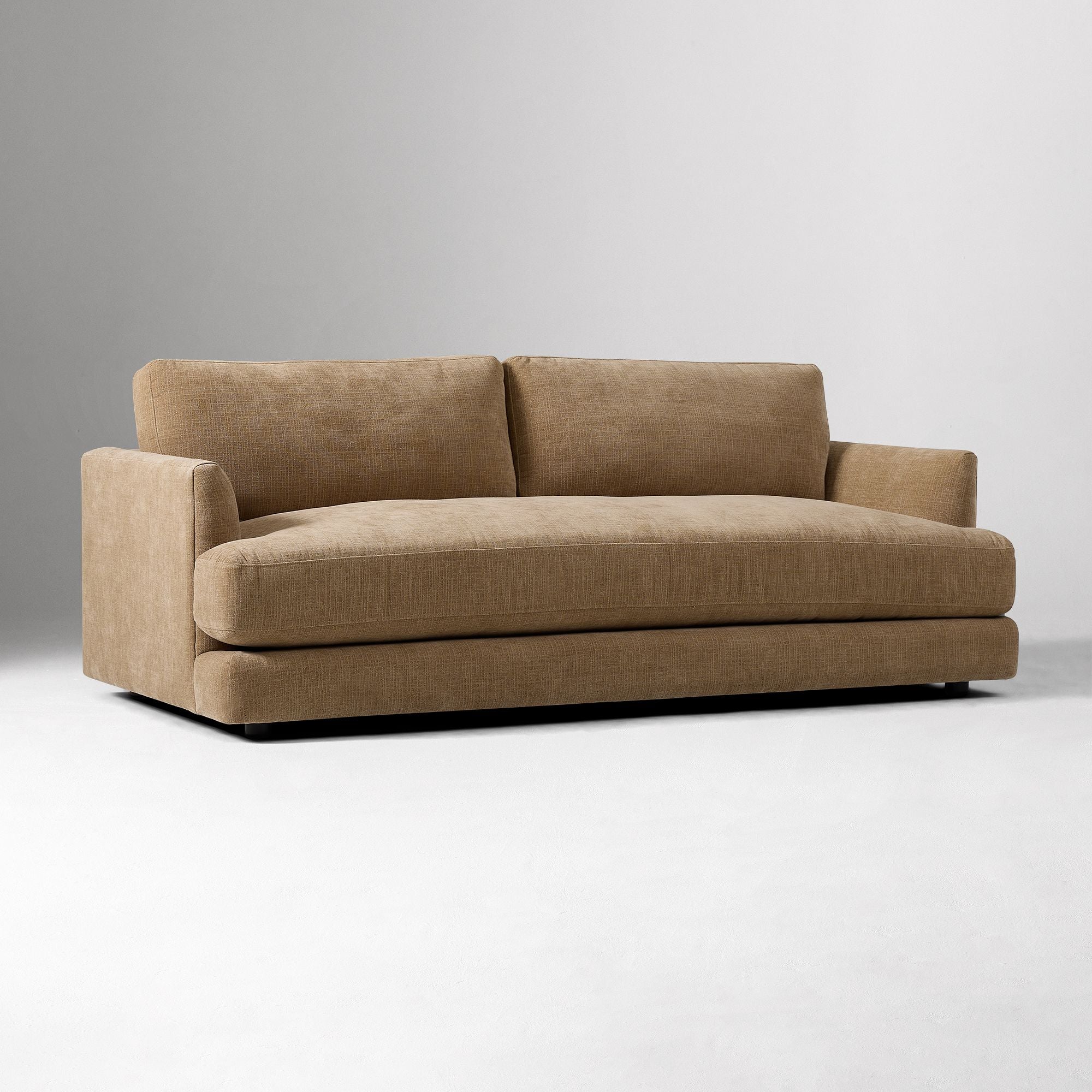 Neva Elaris Sofa