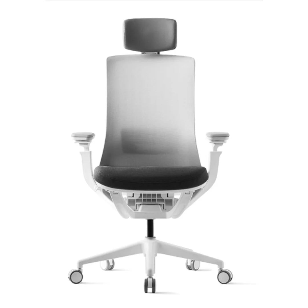 Neva Zenith Chair