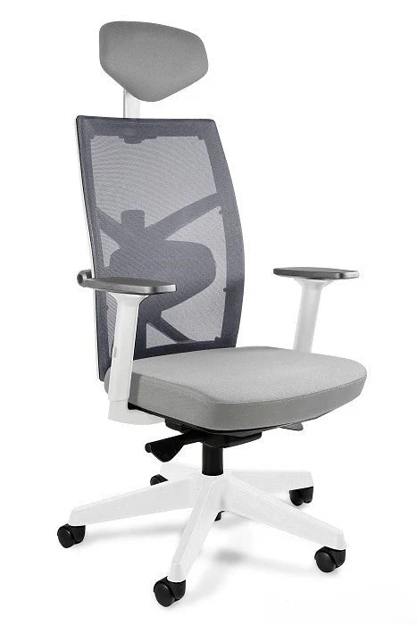 Neva Titan Chair